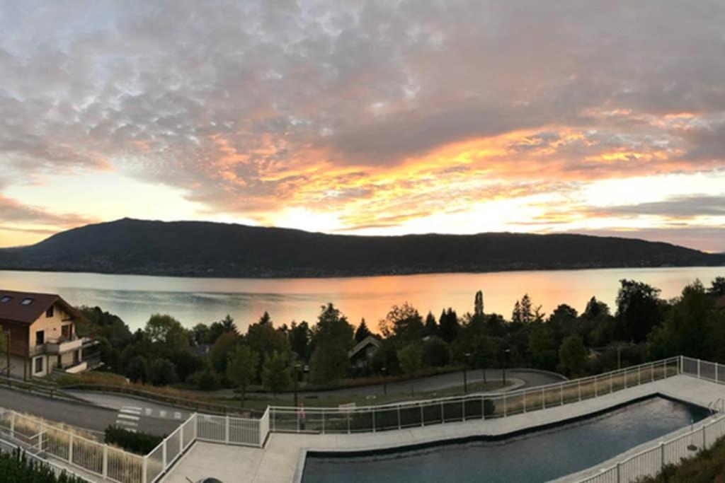 Roc & Lac - Terrasse Vue Lac, Piscine, Parking Veyrier-du-Lac Dış mekan fotoğraf